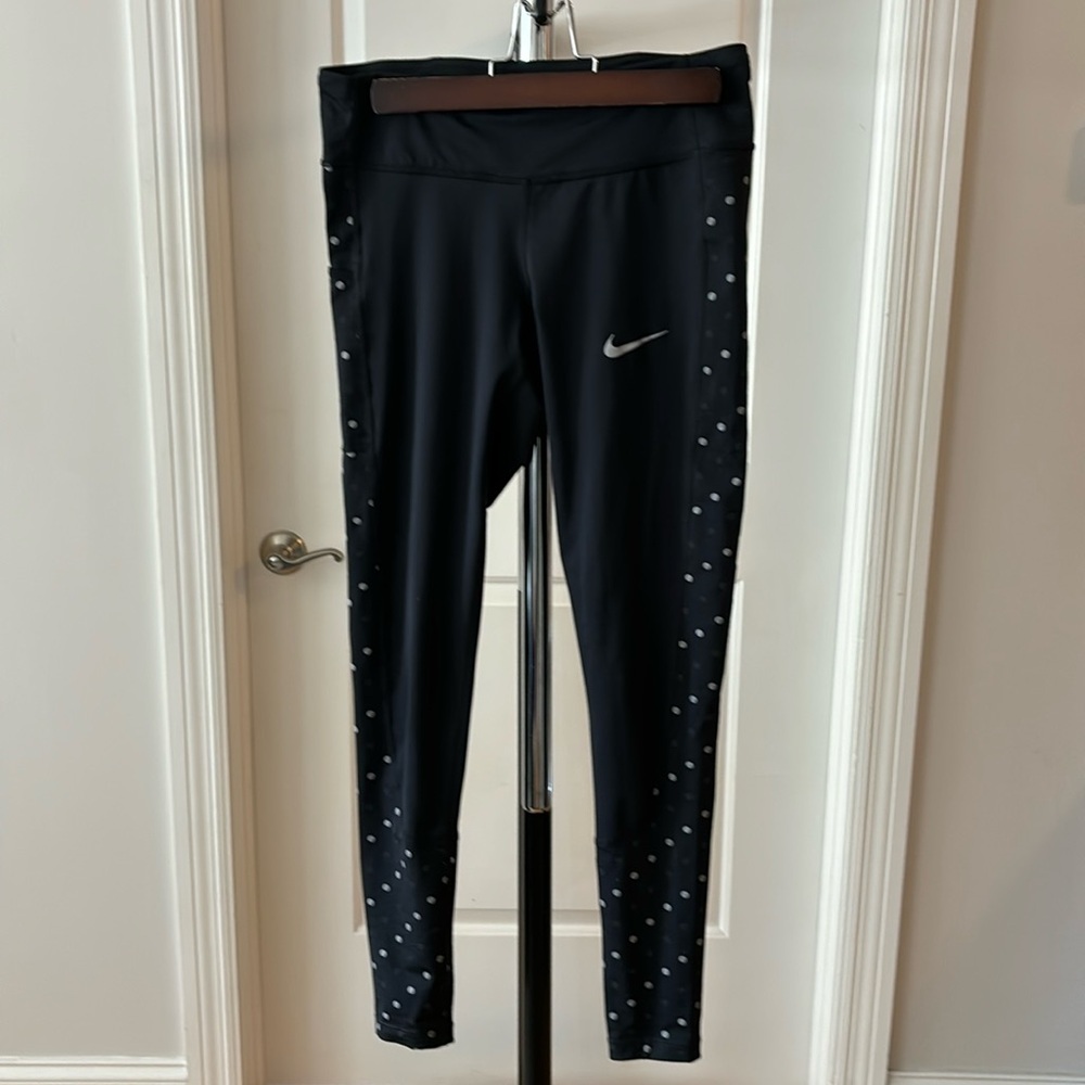 Nike leggings with reflective polka dots